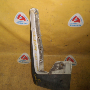 Брызговик Mazda Bongo SK82M перед, лев S232-51-850A