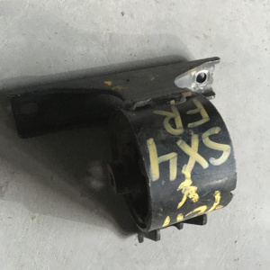 Подушка двигателя Suzuki M15A SX4 YA11S перед, прав