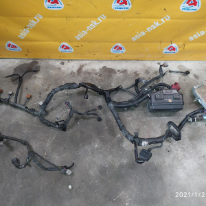 Коса ДВС Toyota 4S-FE ST190 Компьютер 89661-2D120, (акпп A241E-03A с эл. приводом), (трамб. 2 конт.)