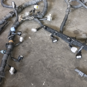 Коса ДВС Toyota 1ZZ-FE Allion/Premio ZZT240 a/t + комп. 89661-20B00 (U341E 9 конт.), эл. заслонка 82121-20A00