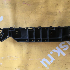 Крепление бампера Honda Elysion RR1 перед, лев