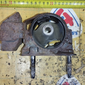 Подушка двигателя Toyota 3ZR-FAE Voxy ZRR75 4WD CVT зад R 12371-37040