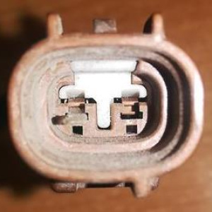 Датчик детонации Subaru EJ203/EJ204/EJ20Y/EJ20X/EJ20C/EJ253 Legacy BL5 разъём овальный коричневый на проводе 1 конт. KNE26 / 22060AA111