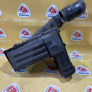 Корпус воздушного фильтра Volkswagen Tiguan B6/3C2/5N1/5N2 BZB/CAWA/CCZD 1K0129607AG