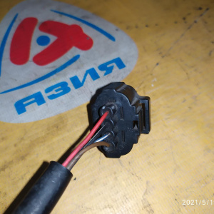 Разъём датчика положения воздушной заслонки Toyota -10711 4A/5A/7A/3S/4S/2UZ/1JZ/2JZ/1KZ/3C/1G 4 конт. овальный разъём