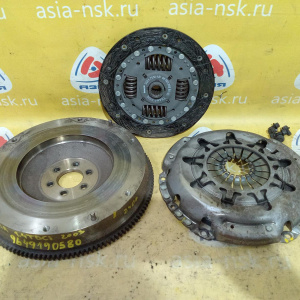 Маховик Ford F6JA/F6JB Fiesta 5 CBK/JH/JD/JU '2003 1.4L TDCi 5MT B5/IB5 с корзиной и диском 9649190580, 9659096780, 9659096880