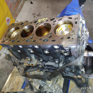 Двигатель Toyota 2GD-FTV-6795830 БЛОК В СБОРЕ  НОВЫЙ Hilux Pick Up AN120 '2015-