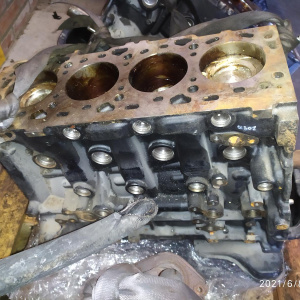 Двигатель Toyota 2GD-FTV-7842963 БЛОК В СБОРЕ  НОВЫЙ Hilux Pick Up AN120 '2015-