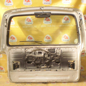 Дверь задняя TOYOTA Hiace KZH100 Пассажир Низкая крыша Дефект (коррозия) Дефект верхней вставки (трещины) вст.26-63