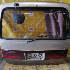 Дверь задняя TOYOTA Hiace LH106 в.26-47 пассажир(дефект) с метлой