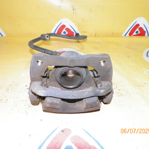 Суппорт Toyota NCP20/NCP21/NCP25/NCP30/NCP31/NCP34/NCP35/NCP60/NCP61/NCP65 Funcargo/ist перед, лев 47750-52020