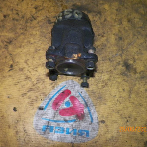 Фланец кардана Toyota Lite Ace Noah/Town Ace Noah SR50/CR50/KR50 F 4WD С переднего редуктора.