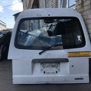 Дверь задняя Mazda/Nissan/Mitsubishi Bongo#Vanette#Delica SK82 99- высокая крыша дефект (без замка)