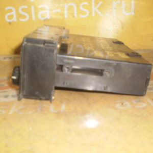 Климат-контроль TOYOTA GX100/ST210 Дефект (скол корпуса) 255920-2090