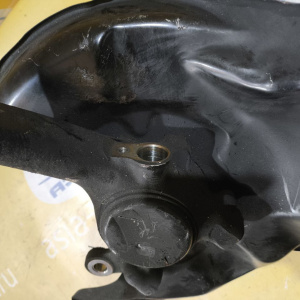 Ступица Toyota JZX90/JZS155/JZS175/JZX110/GX110/JZX100 Mark II перед, лев ABS.БЕЗ ДИСКА И СУППОРТА 43212-30140/43502-22080