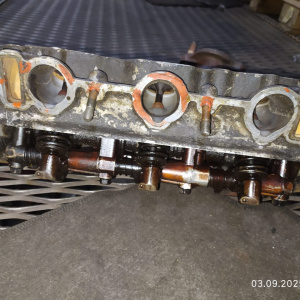 Головка блока Mitsubishi 6G72 Pajero V23 '1991-1997 6 VALVE ДЕФЕКТ ПЛОСКОСТИ L