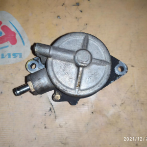 Вакуумный насос Mazda WL-AT BT-50 UN8F1 Common Rail WL5118G00A / X2T55472ZT