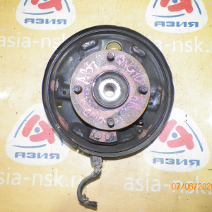 Ступица Nissan FNB15/QNG10 Bluebird Sylphy/Sunny зад, прав 4WD 4/114.ABS. Голая без барабана и колодок. С датчиком ABS. 43021-4M700.44020-4M700.43202-4M700.