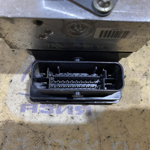 Блок ABS Volkswagen Tiguan 5N1 5N0614109M, 5N0614109Q '2010