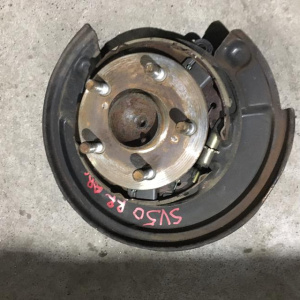 Ступица Toyota SV50/AZV50/ACT10/ZCT10 Vista/Vista Ardeo зад, прав 2WD ABS DISK. Голая без диска и суппорта. 42450-63010.42450-32040.42450-32041.46503-32020