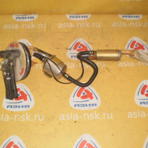 Бензонасос Nissan Bluebird Sylphy QNG10 4WD (безкорпусной) 3 трубки