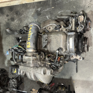 Двигатель Mazda B5-442441 впрыск без генератора и трамблера Demio DW5W '-1999