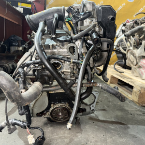 Двигатель Mazda B5-442441 впрыск без генератора и трамблера Demio DW5W '-1999