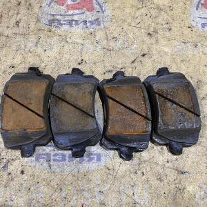 Колодки тормозные Volkswagen Tiguan 5N1/5N2 Диск 282X12MM R 5N0698451