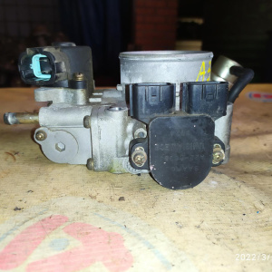 Заслонка дроссельная Nissan VQ20 Cefiro A33 1 вакуумная трубка RTR60-02 / AEB208-02