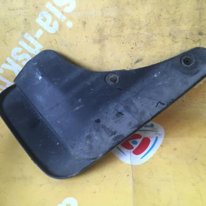 Брызговик Toyota Corona Exiv ST180 перед, лев 76604-20140