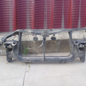 Рамка радиатора TOYOTA Caldina ST210/AT210 Дефект 53201-21020