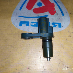 Датчик скорости Toyota 89411-33010 / 89413-24010 Camry ACV30 2AZ/1MZ 2WD/4WD a/t 2 конт. верх,  ( перед=зад ) U241E/U250E/U151F