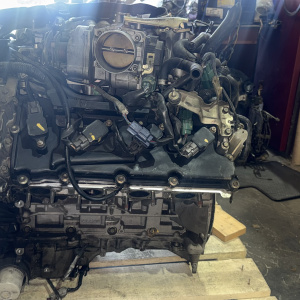 Двигатель Nissan/Infiniti VK45-DE-022513 2WD БЕЗ ГЕНЕРАТОРА ГУР И КОНДЕРА Cima#FX45 F50 S50 СТАРТЕР  С ПРАВОЙ СТОРОНЫ