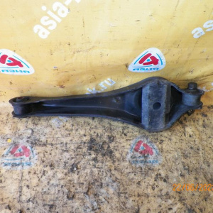 Рычаг Mitsubishi CD4W, CD2V, CD5W, CD8V, CD8W Lancer/Libero R нижний продольный под пружину. 4WD