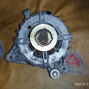 Генератор Nissan MR20DD Serena FNC26 Valeo 200A  14V 2310A-1VM0A/-1VM0C/IST60C019