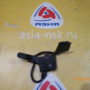 Датчик уровня кузова Mitsubishi Outlander CW5W R A161322-2