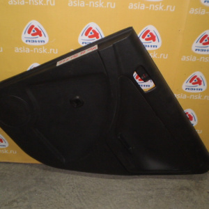 Обшивка двери Toyota Voltz ZZE136 зад, прав