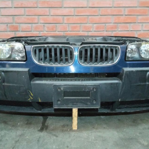 Ноускат BMW X3 E83 M54B30 '2003-2006 RHD галоген, туманки (царапины на фарах) 51113412716