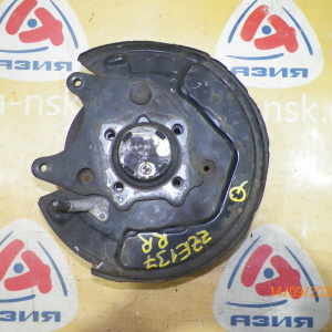 Ступица Toyota ZZE137/ZZE136/ZZE130/ZZE131/ZZE132/ZZE133 Voltz/Matrix зад, прав 2WD ABS(дефект датчика). Голая без диска и суппорта. 42450-01010.