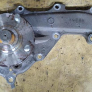 Помпа TOYOTA 2TR-FE
