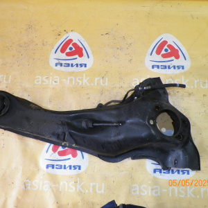 Рычаг Mitsubishi CW4W, CW5W, CW6W, GA2W, GA3W, GA6W, CY3A, CY4A,CY6A,  CX3A, CX4A, CX6A Outlander/ASX/RVR/Galant Fortis/Lancer/Lancer Evolution зад, лев пр