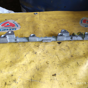 Топливная рейка Toyota 4A-FE/5A-FE Corolla AE100 '1991-2000 без клапанов 23814-15040/23814-15041