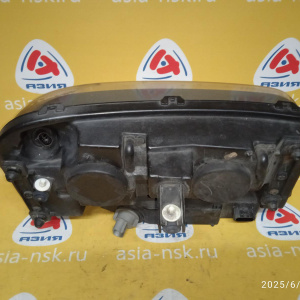 Фара Chevrolet TrailBlazer GMT360/GMT370/KC лев белый поворотник, мех.корректор 15930647