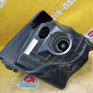 Корпус воздушного фильтра BMW X1 E84/E87/E90 N45N/N45B16A/N46N/N46B20BD без ДМРВ (дефект одного крепления) 13717561928 13717567422