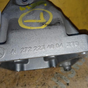 Кронштейн опоры двигателя Mercedes M272E35/272.978 V-Class W636/W639 A2722234804 L A2722232004