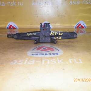 Домкрат Toyota ACV30/ACV31/ACV35/MCV30/MCV31/ACV40/AHV40/ASV40/GSV40/GSX30/AGV10/AGV15/GGV15 09111-AA010 1000 кг.