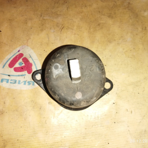 Подушка двигателя Honda K20A/K24A/R20A Accord CU2/CW2/CW1 без кронштейна перед, прав 50820-TA0-A01