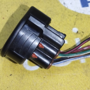 Разъём датчика холостого хода Toyota 90980-11144 Mark II GX90/JZX90 1G-FE/1JZ-GE/2JZ-GE 6 контактов