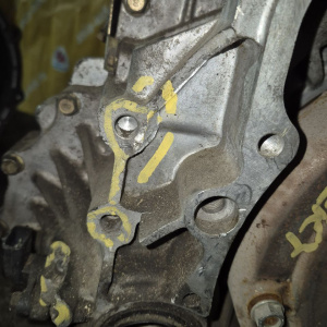 АКПП Mazda ZL/ZM 2WD 6-ть положений селектора, 26 зуб. V1.5 L ДЕФЕКТ СМОТРИ ФОТО Familia BJ5P/BJ5W