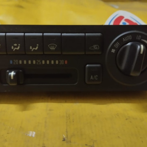 Климат-контроль Isuzu UES25W Wizard 503722-1792